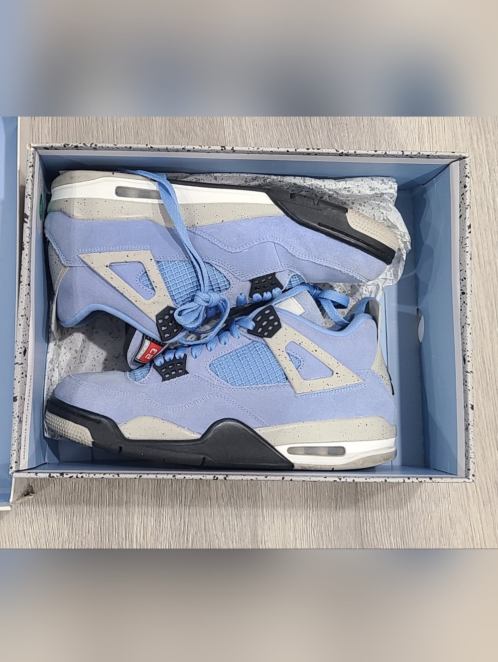 Nike Air Jordan 4 UNC ‘University Blue’ CT8527-400 Size 10 OG Box